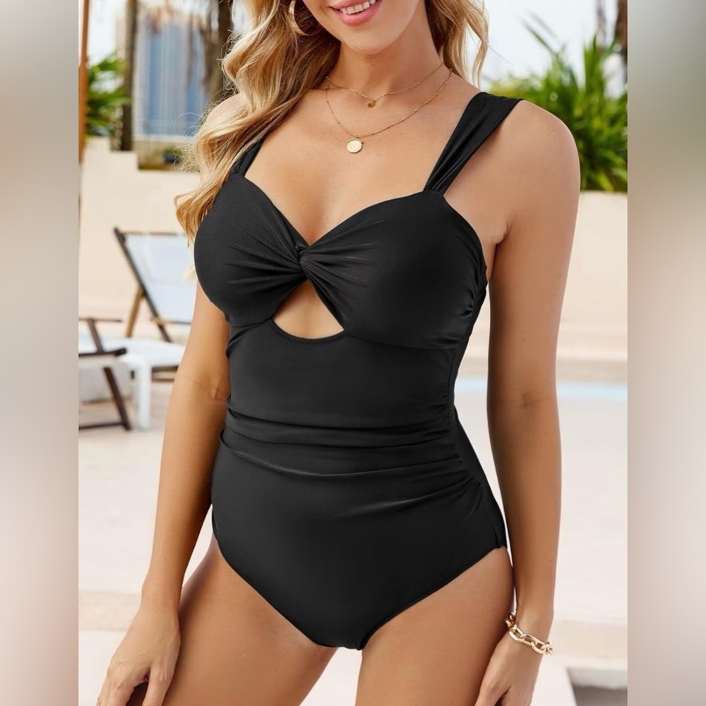 VIMPUNEC Black One Piece Swimsuit Ruched Tummy Control Cutout Women’s Size L